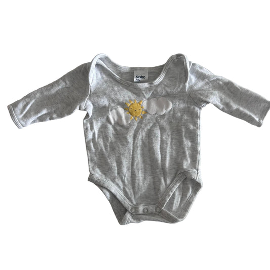 Anko Age 000 long sleeved bodysuit in grey marle with embroidered sun and appliqué clouds on chest — well loved condition.