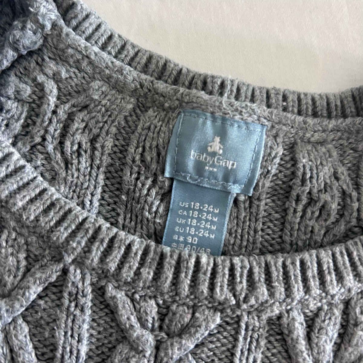 Baby Gap Short Sleeve Cable Knit Sweater Age 1 Grey