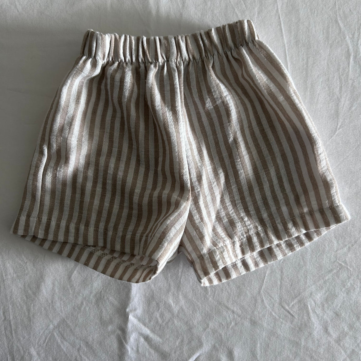 Gemo (French Brand) Short Sleeve Top & Shorts Set Age 1 Beige and White Plain Top