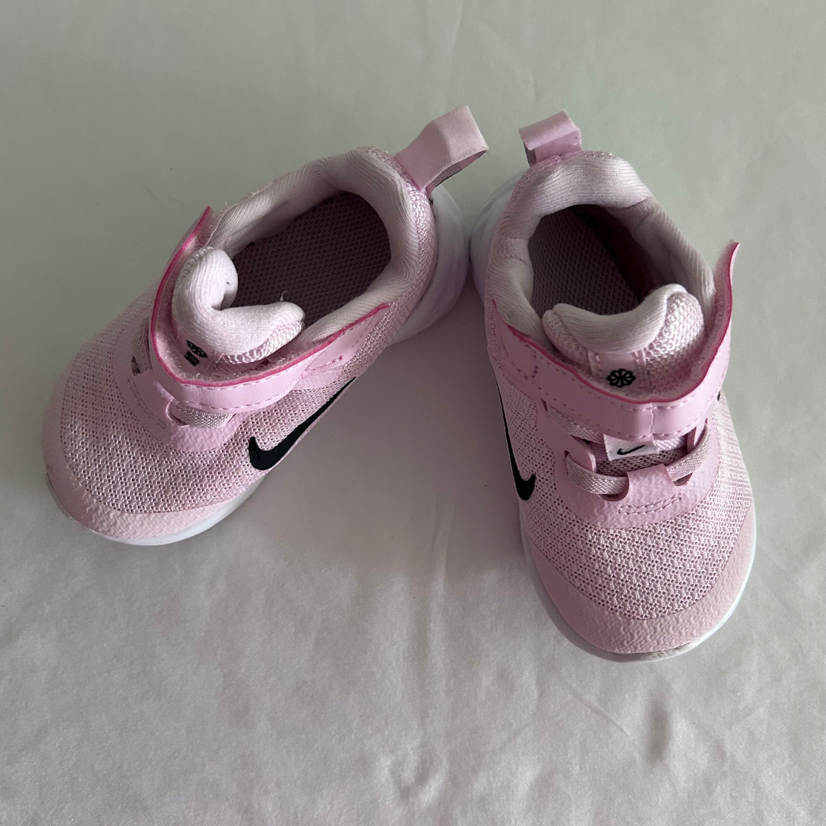 Nike Sneakers Age 11cm | EUR 21 Pink and White