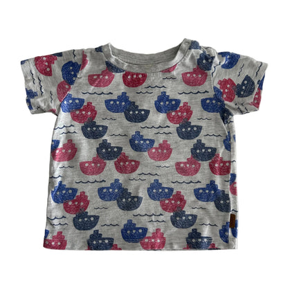 Sprout T-Shirt Baby Age 0 Grey with Red & Blue Boats