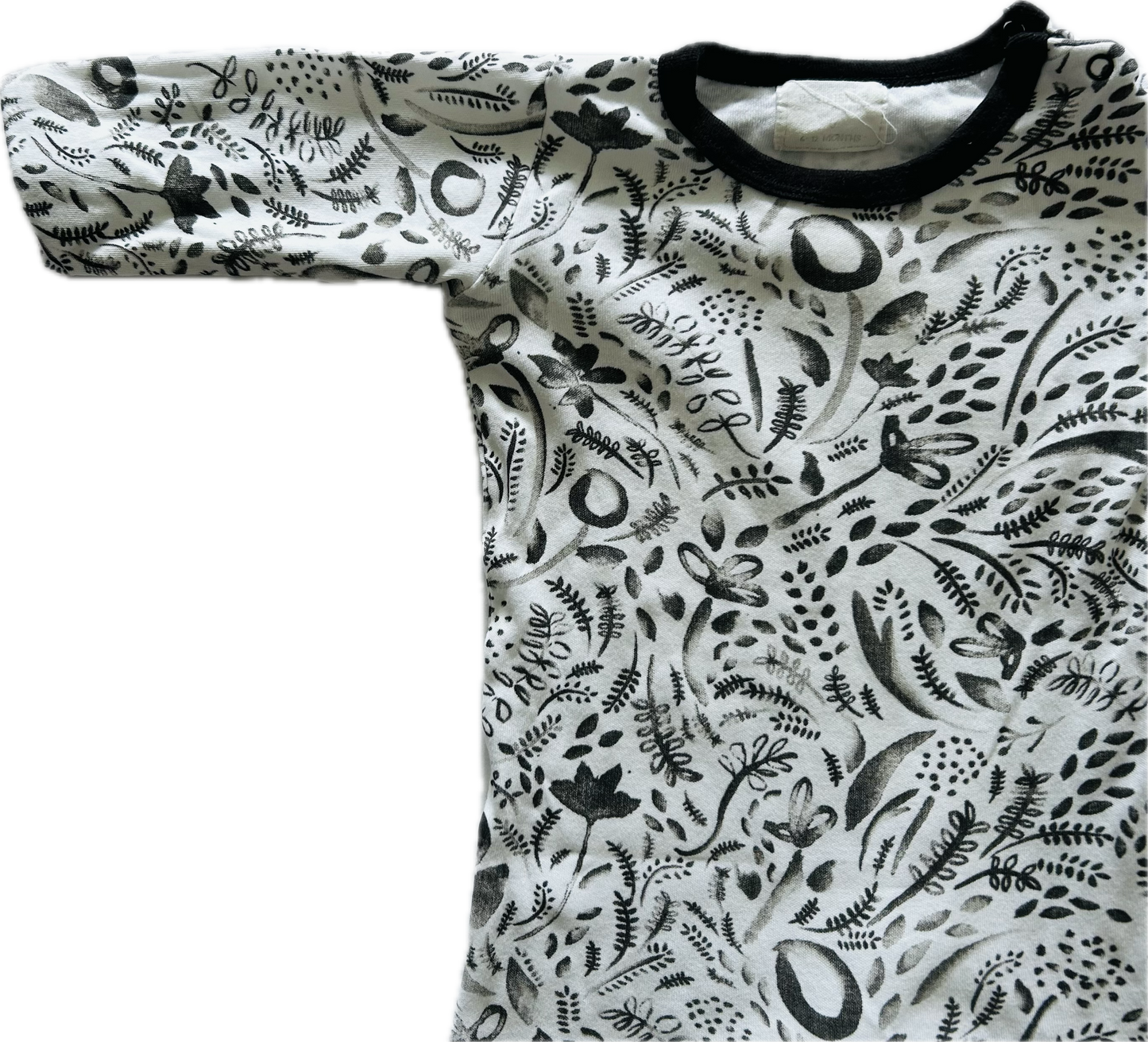 Babyushka Long Sleeved Romper Baby Age 0 Black & White