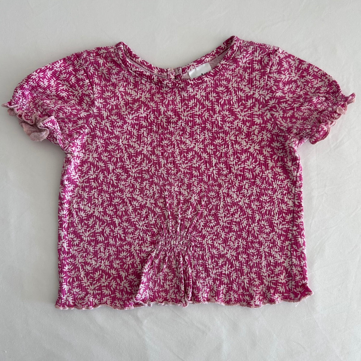 Anko Age 00 t-shirt in hot pink and cream with floral ditsy print, shirred waist, frill hem and sleeve edges â€” gently loved condition.