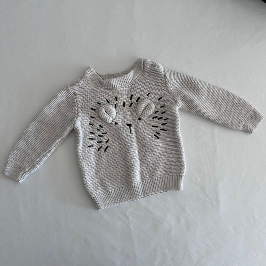 Target Age 00 long sleeved knit pullover sweater in oatmeal/cream with 3d bear face with embroidered whiskers and nose â€” like new condition.