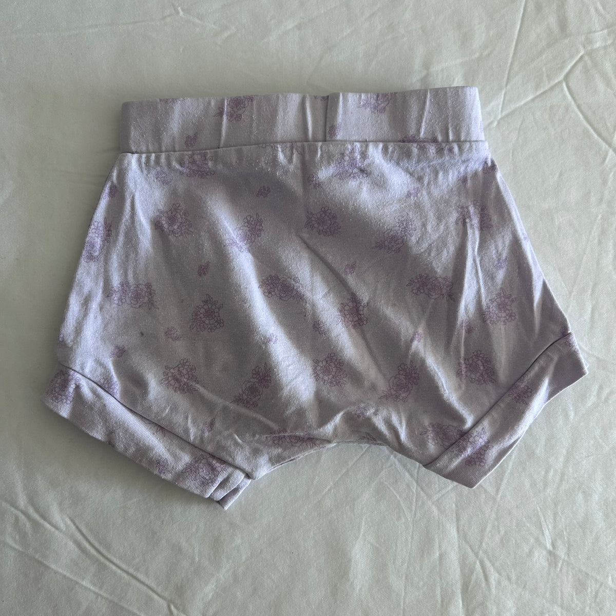 Anko Shorts Age 00 Lavender and White Floral Print