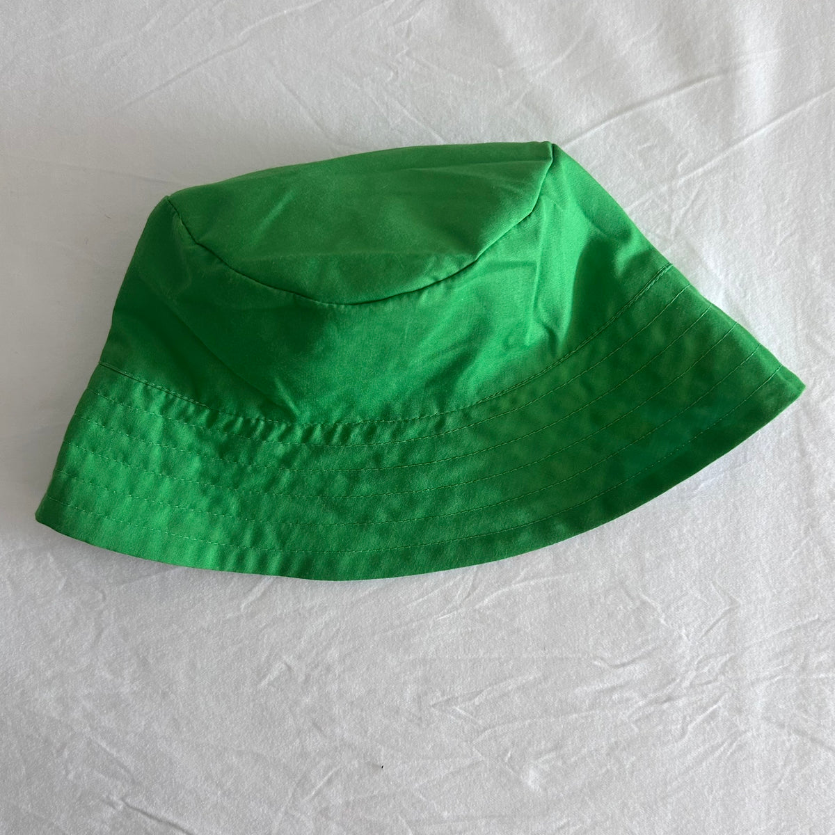 Satin & Stripes Hat Baby Age 00 Blue and Green Construction Vehicles