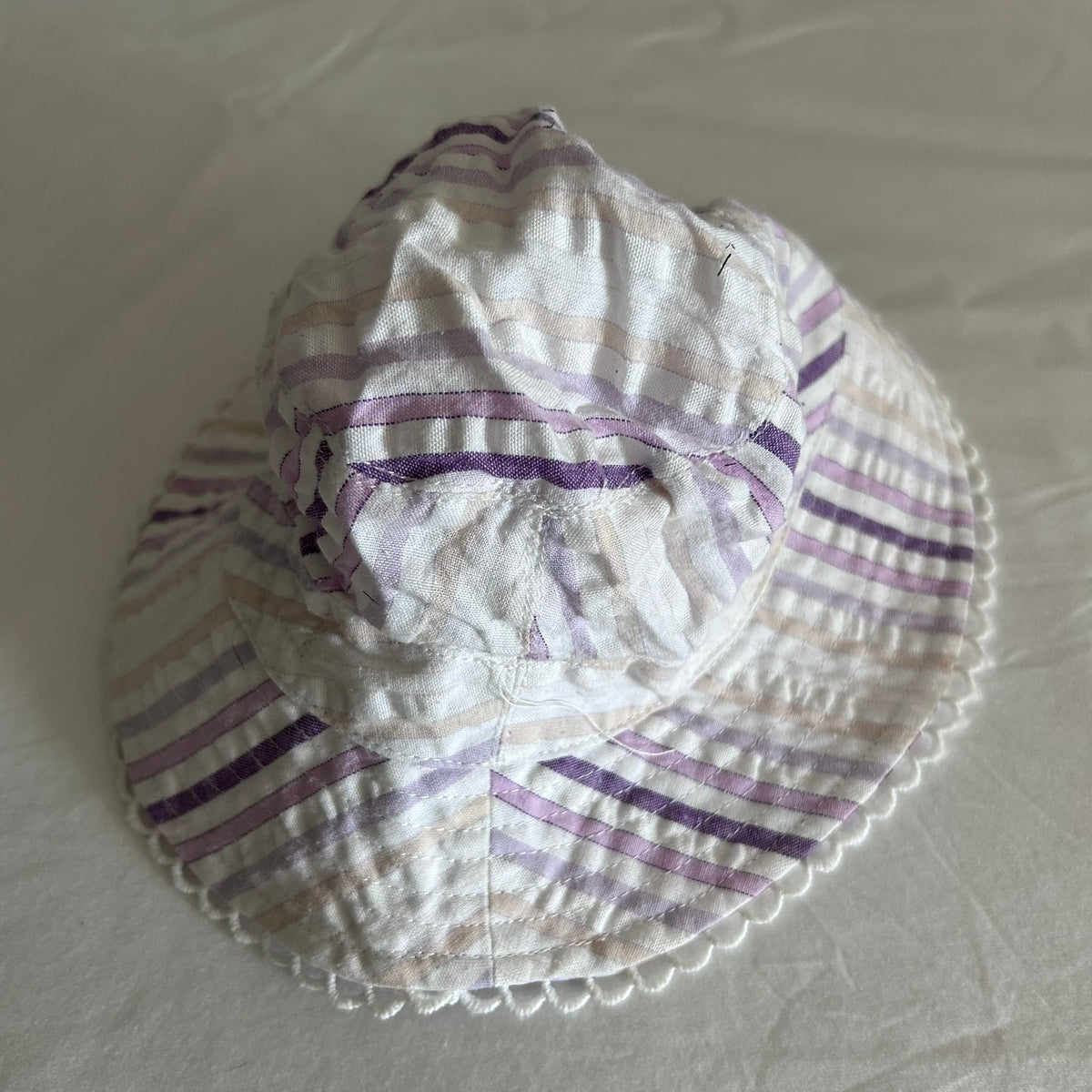 David Jones Hat Baby Age 0 White and Lavender Diagonal Stripes