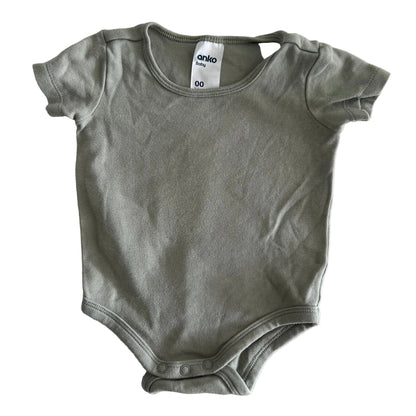 Anko Age 00 short sleeve bodysuit in sage green with plain — gently loved condition.